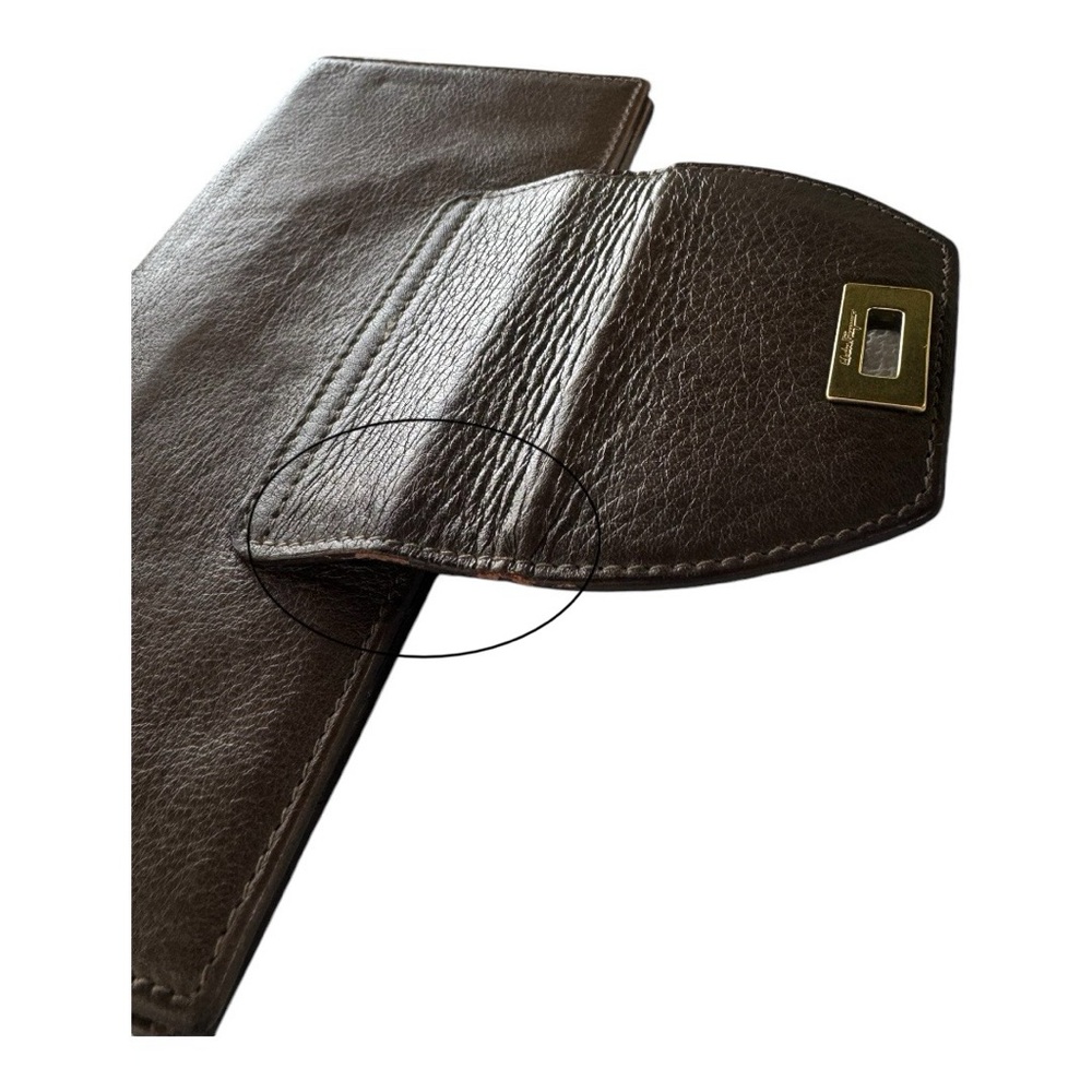 Salvatore Ferragamo Gancini Brown Leather Bifold Wallet - Picture 14 of 15